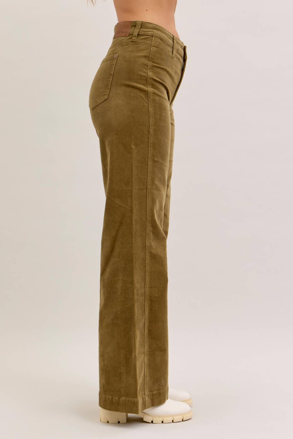 HW Retro Wide Welt Pockets & Forward Side Seams